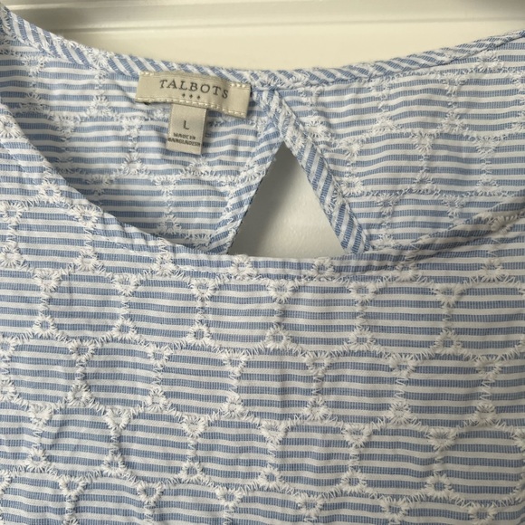 Talbots Sleeveless Blouse Top - Picture 2 of 4